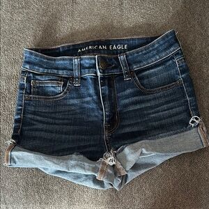 American Eagle Size 2 Jean Shorts